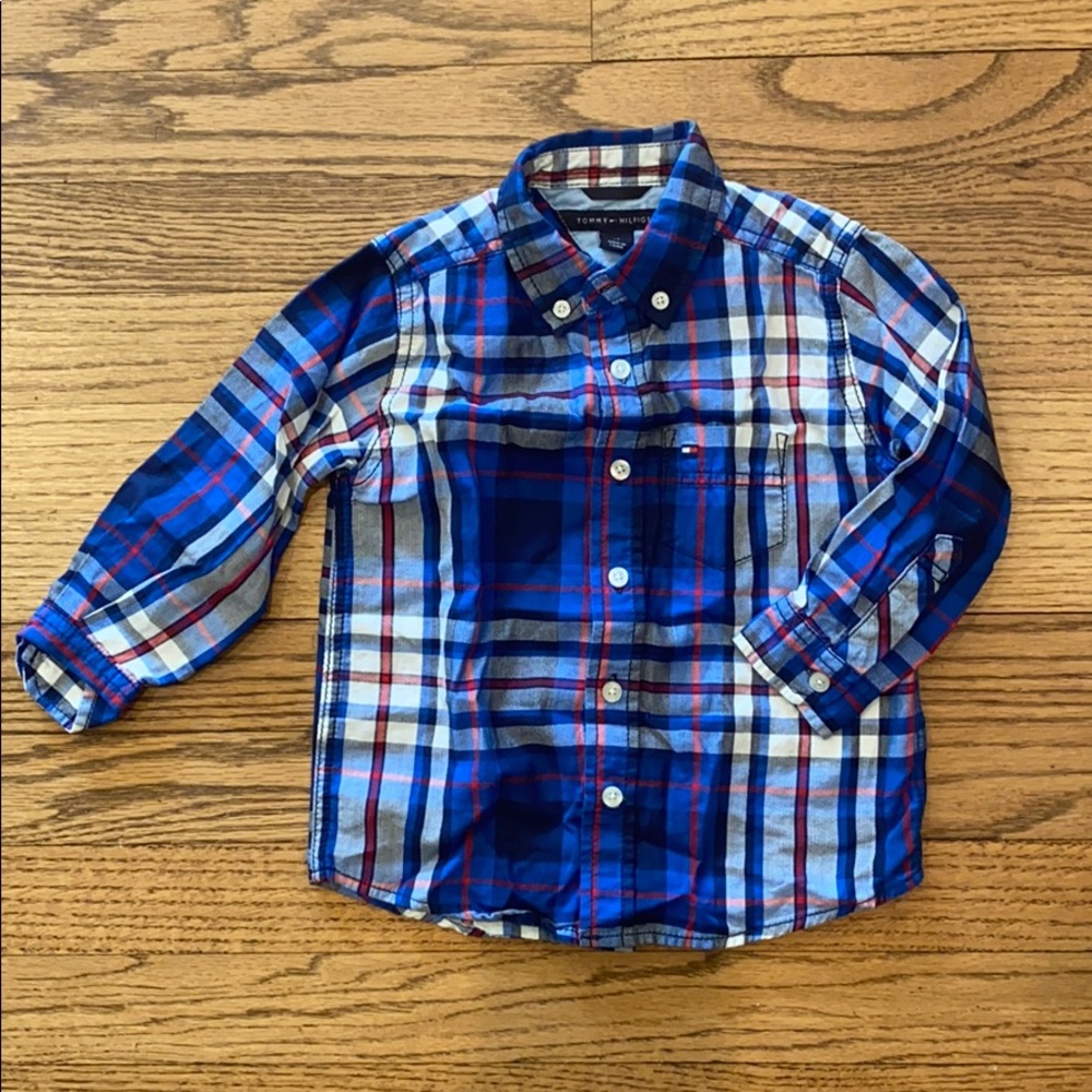 Blue white and red plaid long sleeve button down